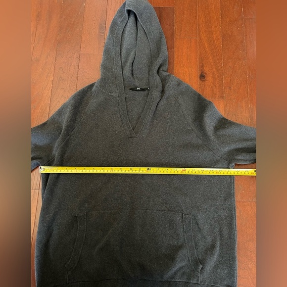 Jarbo PADMA PULLOVER HOODIE IN DOUBLE KNIT
HEATHER PIMA COTTON w/ STRETCH S Grey - Picture 14 of 14